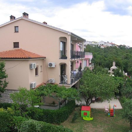 Apartman Valentic Apartamento Jadranovo Exterior foto